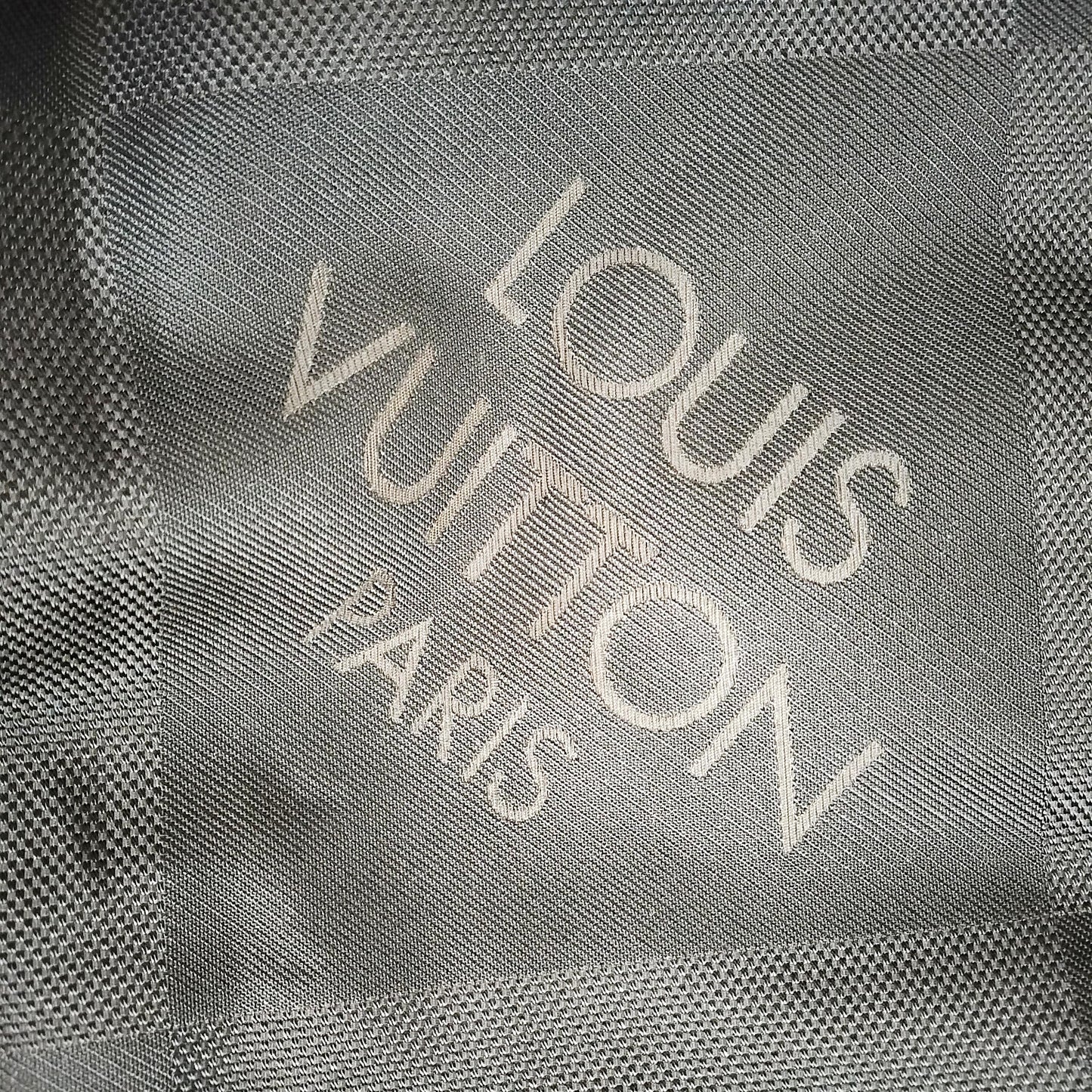 美品★LOUIS VUITTON M93085 クガール 黒 b016
