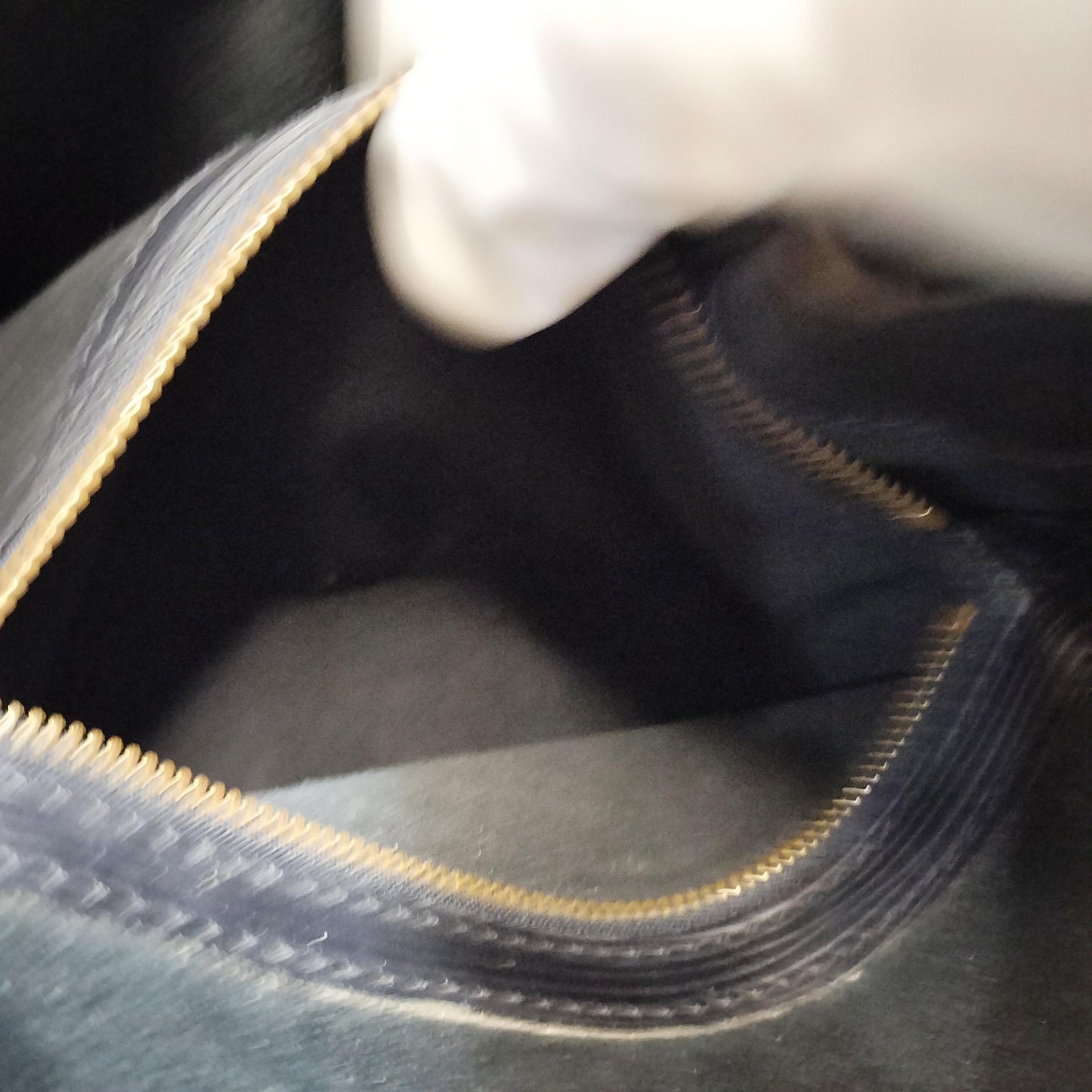 美品★LOUIS VUITTON エピ ノエ M59002 黒 b018