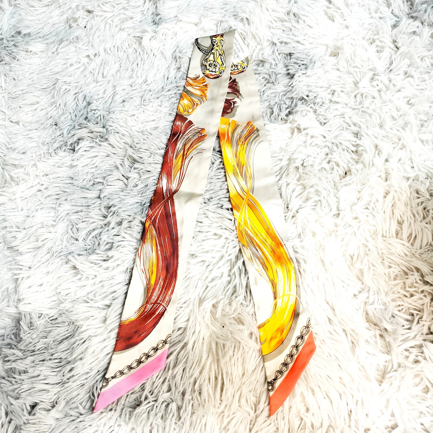 極美品・鑑定済★HERMES ツイリースカーフ 2023秋冬 シルク s058