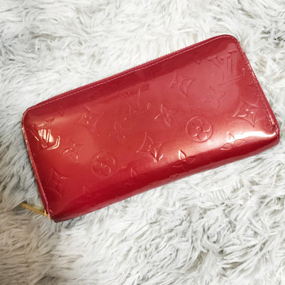 美品★ルイヴィトン M90200 ヴェルニ ジップ-ウォレット w006