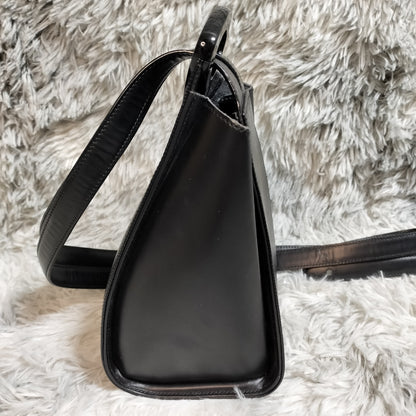 美品★LOUIS VUITTON エピ ミニュイ 黒 ショルダーバッグ b011