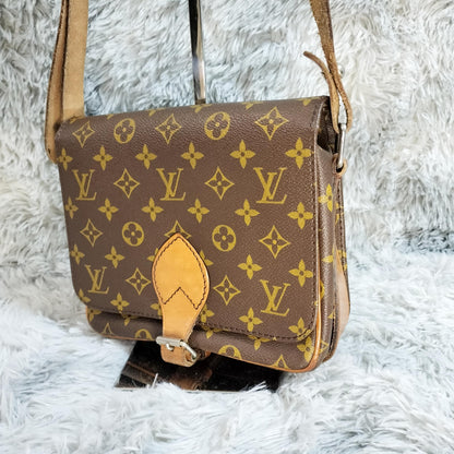極美品★LOUIS VUITTON M51252 カルトシエール b015