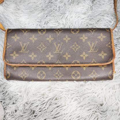 LOUIS VUITTON M51854 ポシェットツインPM b026
