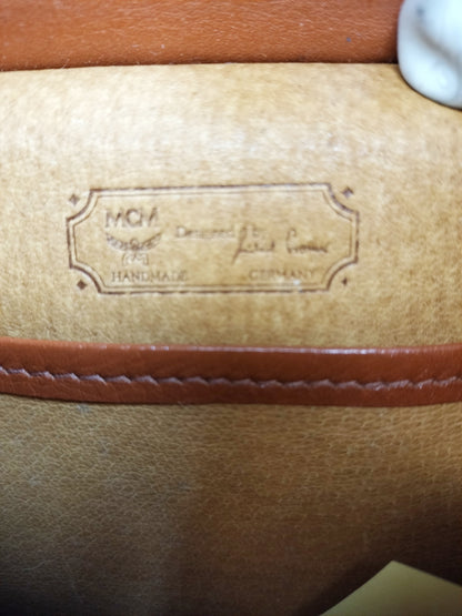 極美品・鑑定済★MCM ヴィセトスフラップショルダーバッグ b034
